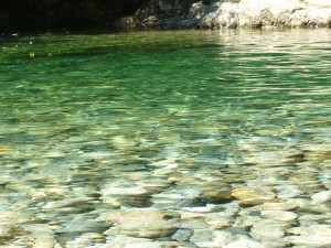 clear-river-water-1